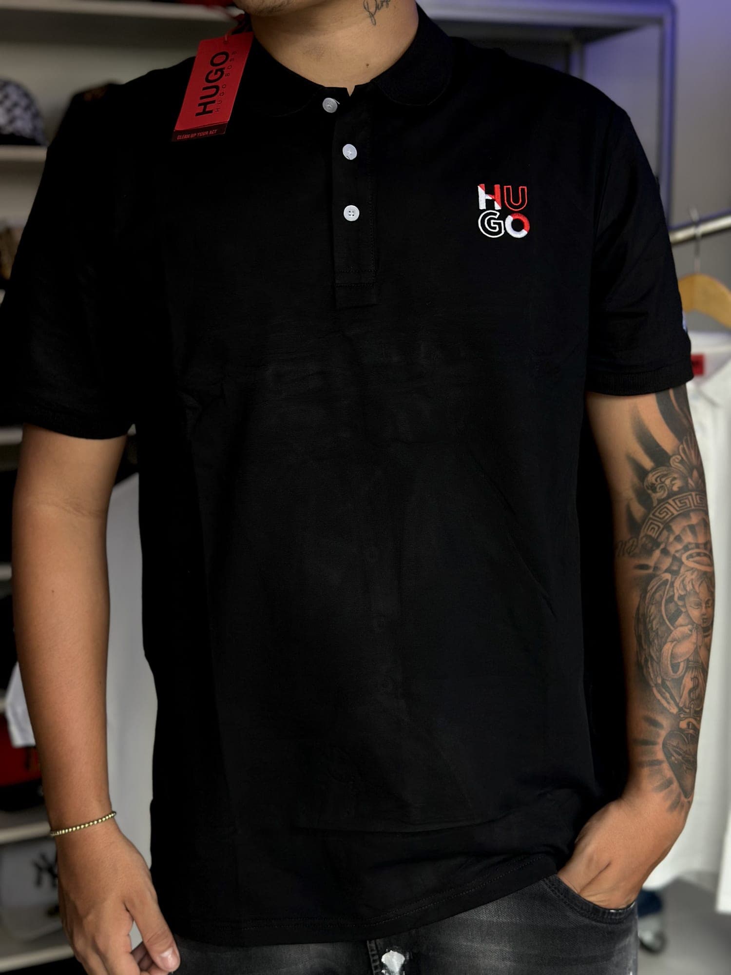 Polo Hugo negro 1